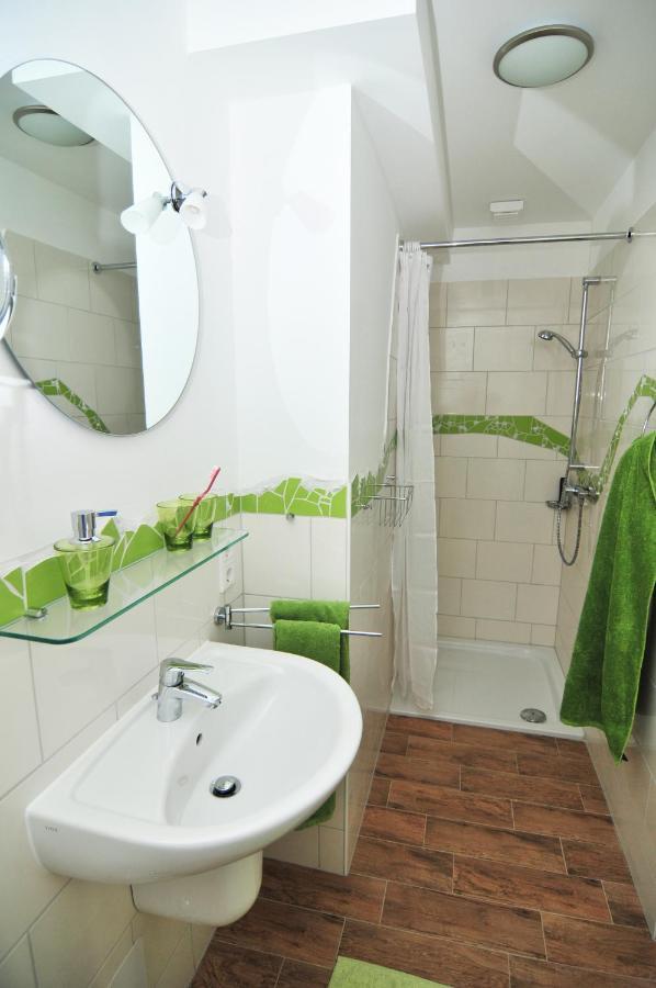 Apartmán Schloms Hof Waffensen Exteriér fotografie